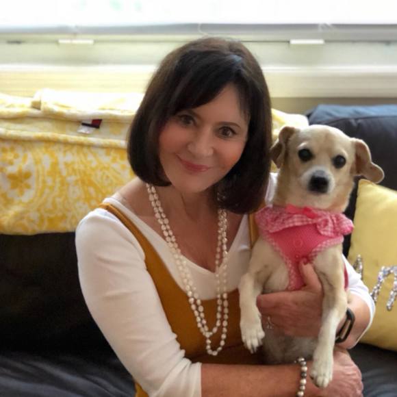 Meet your Posher, Ina - Picture 1 of 1